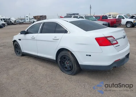 2015 Ford Police Interceptor z USA, uszkodzony, nr VIN 1FAHP2MK4FG175749